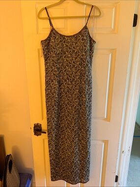 Papell Boutique Evening beaded silk evening gown